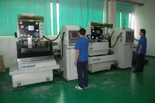 充磁機線圈夾具廠家的線割機床