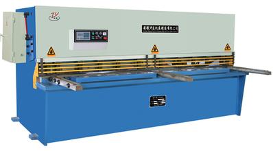 充磁機線圈夾具廠家的剪板機