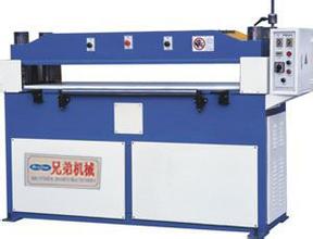 充磁機線圈夾具廠家的裁料機